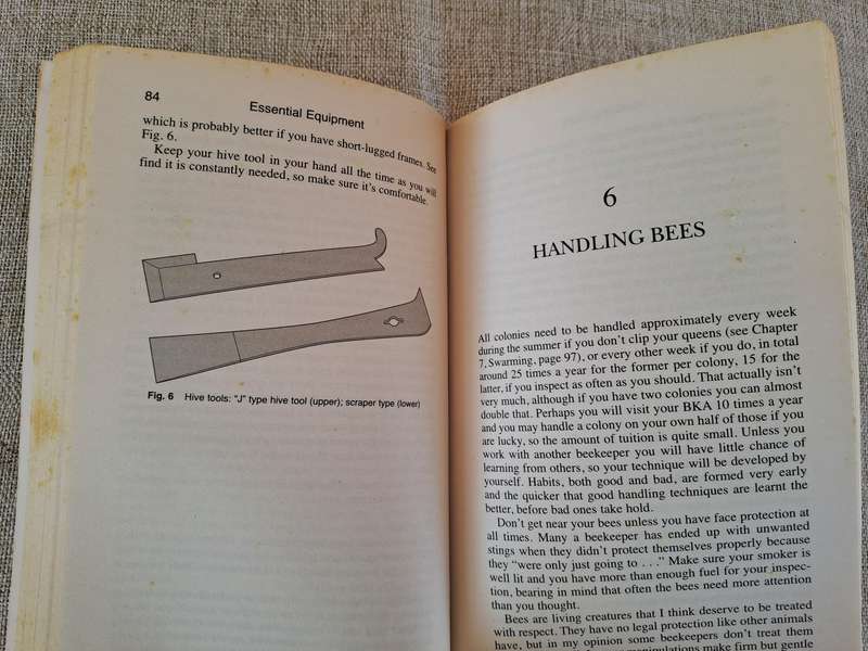 Beekeeping: A Practical Guide  Roger Patterson
