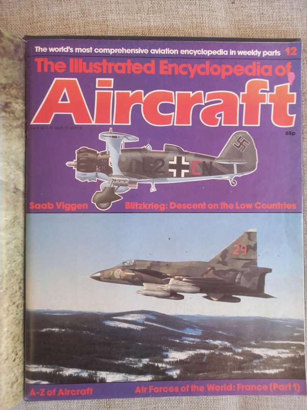 The illustrated encyclopedia of aircraft - 216 volumes - 18 binders
