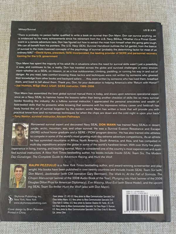 The U.S. Navy Seal Survival Handbook - Don Mann and Ralph Pezzullo