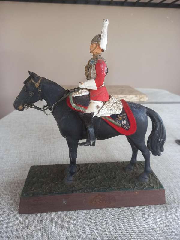 Household Cavalry Officer - Metal - 24cm Excellent piece / solid RARE
