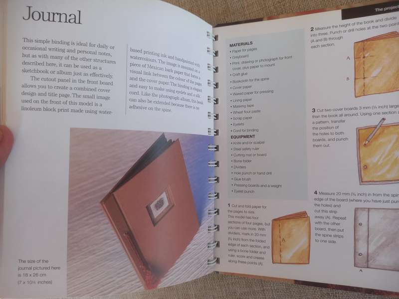 The Book Binding Handbook - simple techniques and step-by-step projects - Sue Doggett