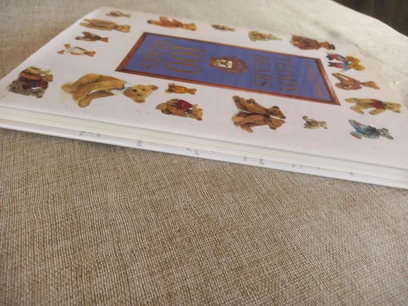 A Celebration of Teddy Bears: 100 Years - Anne Christie
