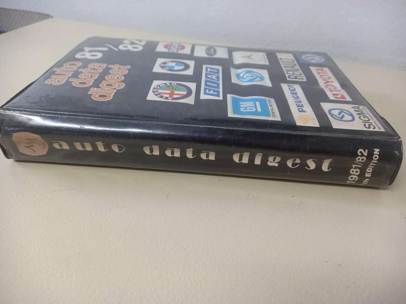 Auto Data Digest 81/82 - 7th Edition