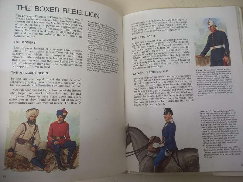 Fighting Men and their Uniforms by Kenneth Allen / A Hamlyn Pointer Book