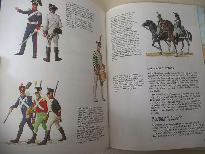 Fighting Men and their Uniforms by Kenneth Allen / A Hamlyn Pointer Book