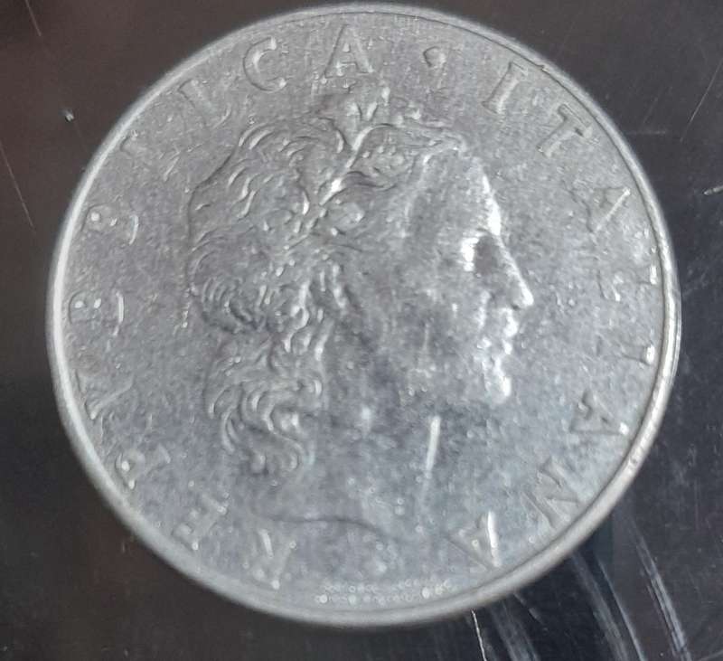 Italiana 50 liere coin