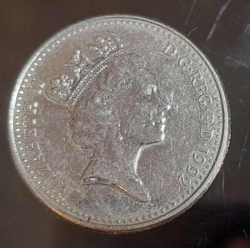 Great Britain 10 Pence 1992  used
