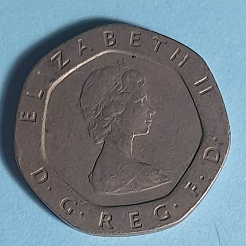 COIN BRITISH 1982 20 Twenty Pence ELIZABETH II