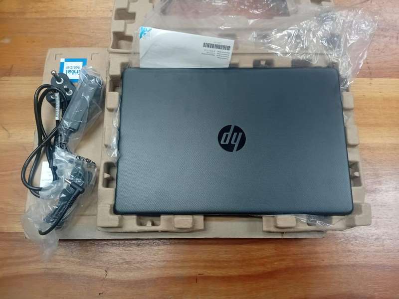 HP 250 G8 | INTEL Celeron | 4GB | 256SSD | 15.6 (1920 x 1080) FHD | Win 11