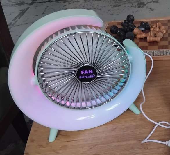 Round Desk Top Fan - USB