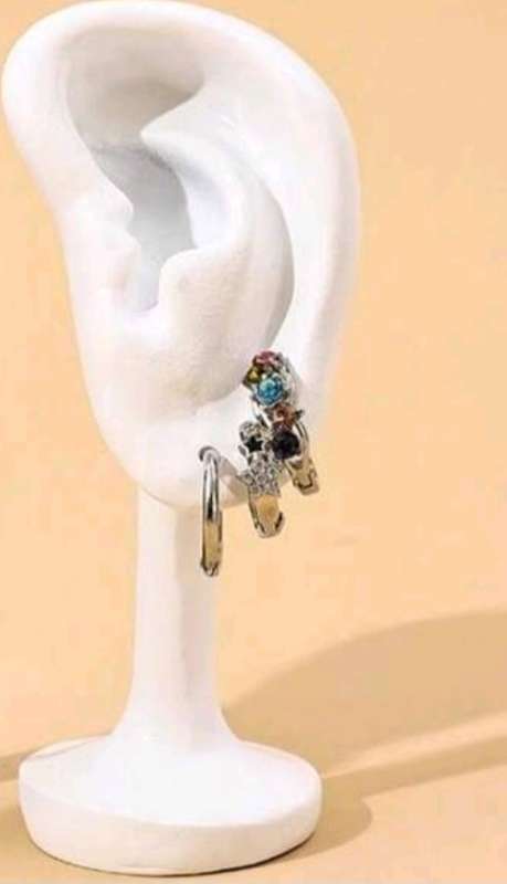 Ear Display Unit for Earrings (mannequin)