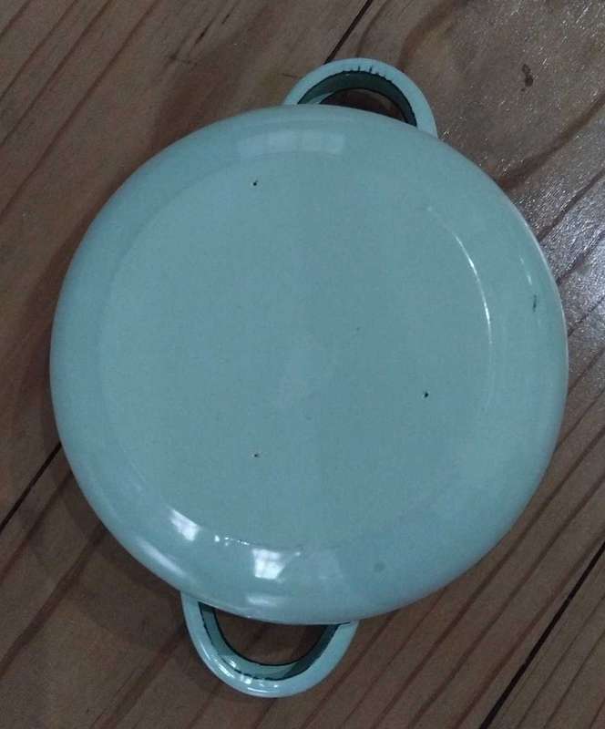 Enamel Bowl with Lid