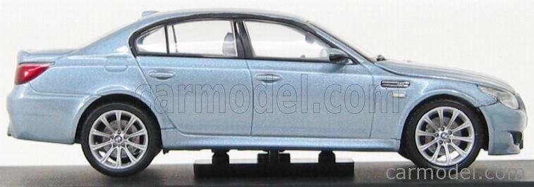 BMW M5 (E60) - 2004 - Silver