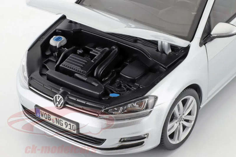 Volkswagen VW Golf VII - 2013 - Reflex Silver