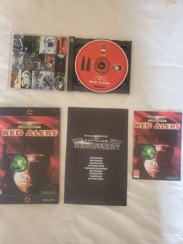 C&C Red Alert w/ Expansions - Big Boxes