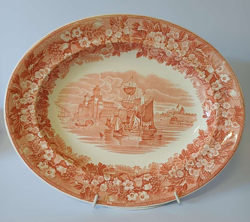 Wedgwood Ferrara oval serving plate