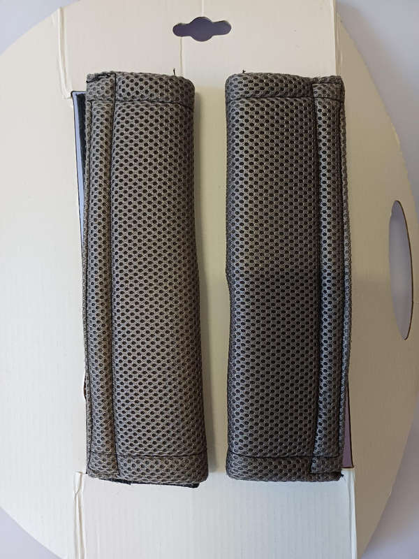 Steeringwheel covers