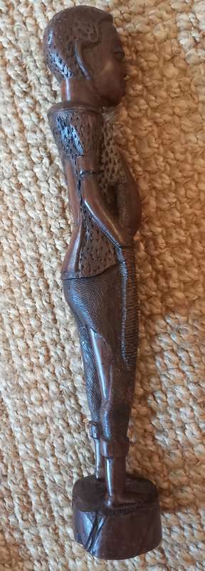 African carving of  man hunter  (Superior quality) Vintage