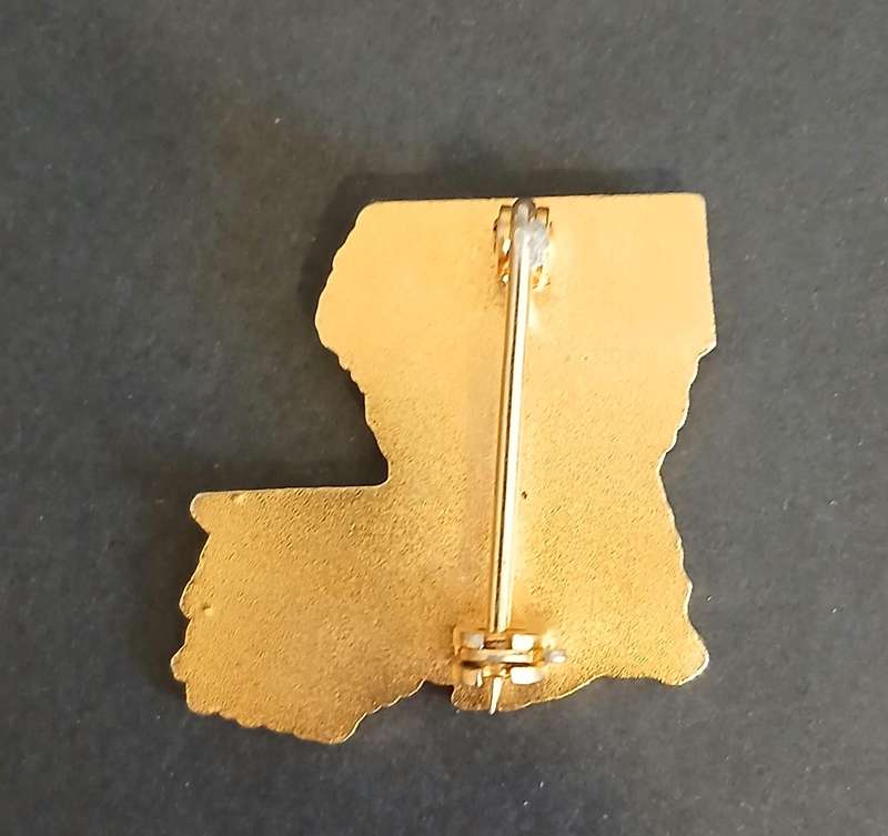 Louisiana State Police Tie/wallet  badge - Excellent condition