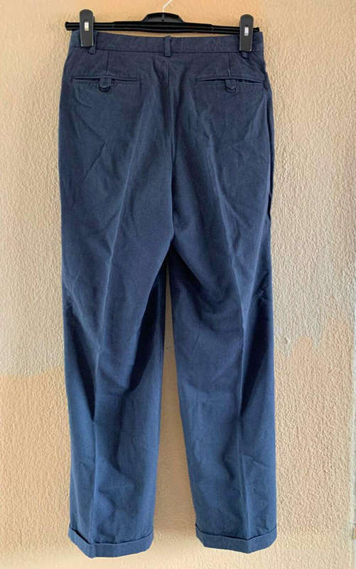 G2000 Mens 2-Piece Suit  Jacket Size 46, Pants Size 30  Fabric from Japan