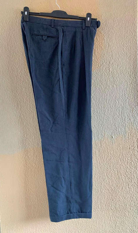 G2000 Mens 2-Piece Suit  Jacket Size 46, Pants Size 30  Fabric from Japan