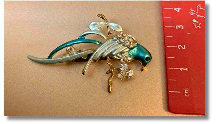 Vintage-Inspired Floral & Bird Brooch Set  Elegant Enamel and Crystal Pins