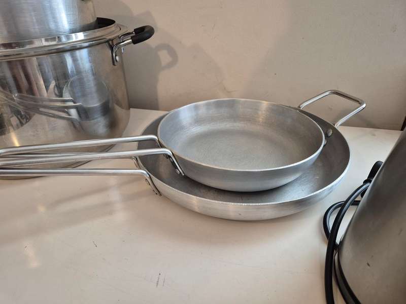 Steel Pots, Pans & Kettle