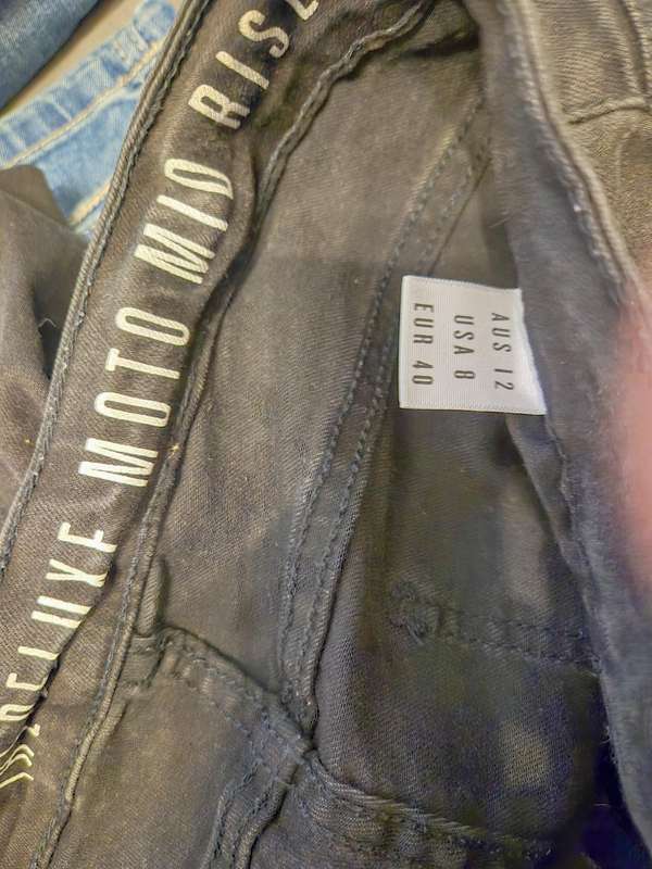 Ladies Designer Jeans (x4 Uk SIZE 12)