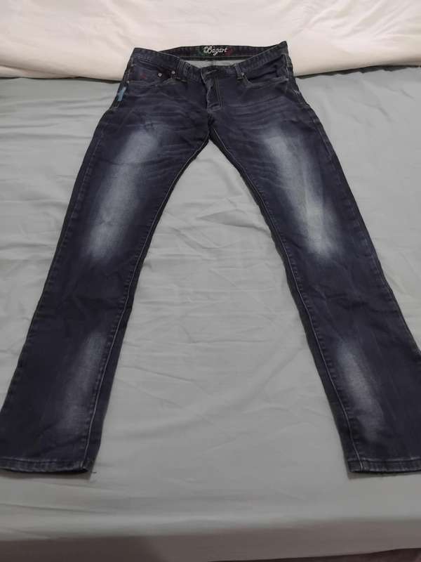 BOGART Men's Jeans (2)