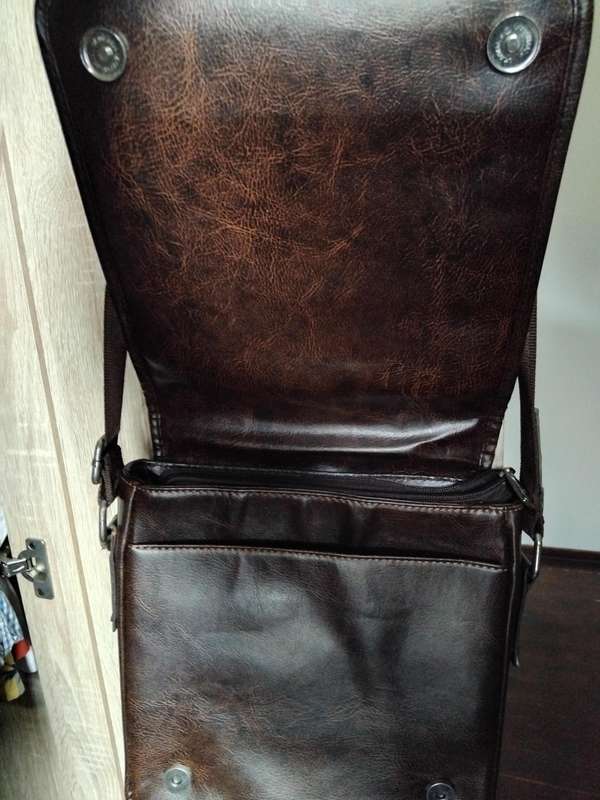 Imported Dunlilai Leather Messenger Bag