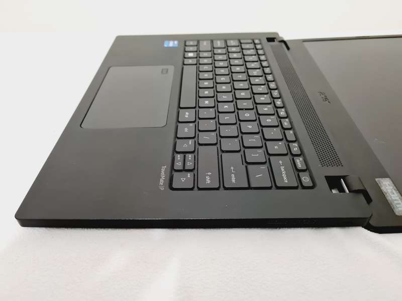 i7 12th gen - 8gb - 512gb nVme - Acer TravelMate
