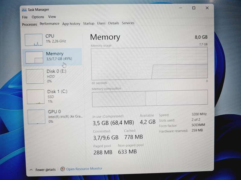 HP 15 - i5 11th gen - 8gb ram - 256gb nVme and 1tb hdd
