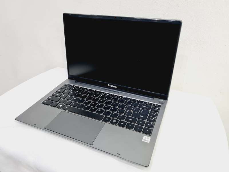 i5 10th gen - 16GB - 256GB nVme - 14" - Proline