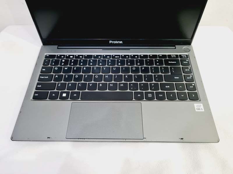 i5 10th gen - 16GB - 256GB nVme - 14" - Proline