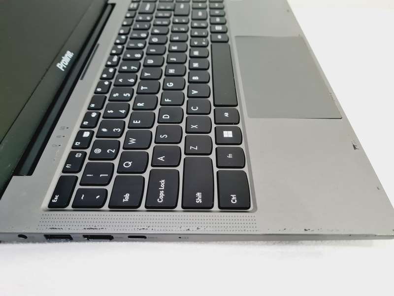 i5 10th gen - 16GB - 256GB nVme - 14" - Proline