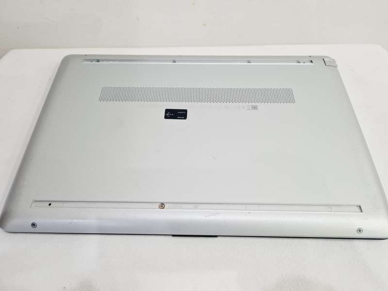 HP 15 - Core i7 11th gen - 8gb - 1tb hdd