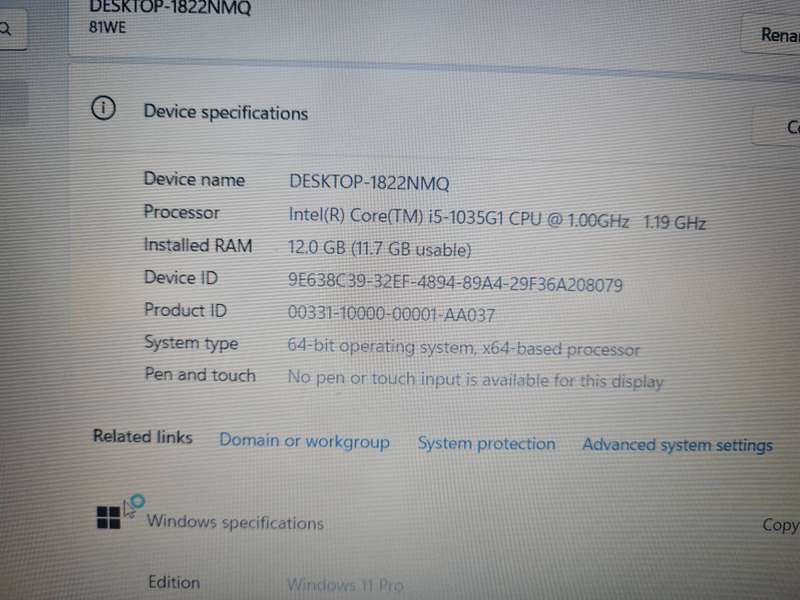 Good spec Lenovo Ideapad 3 - i5 10th gen - 12gb ram - 512gb ssd