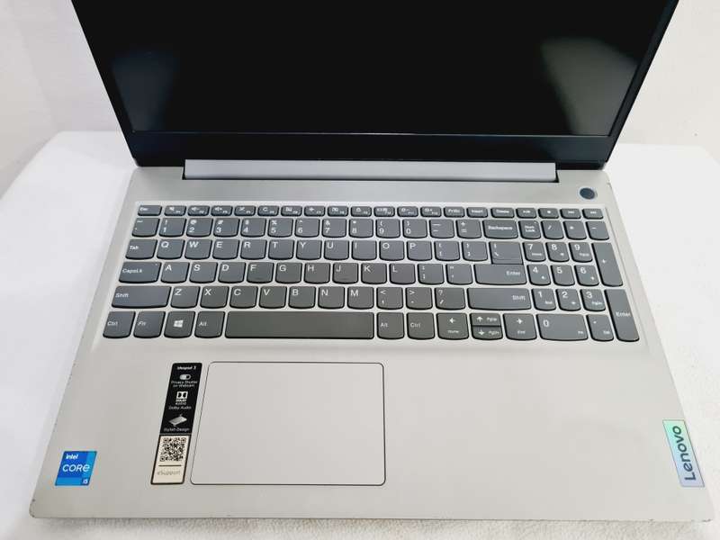 I5 11th gen ideapad 3 - 8gb - 512gb