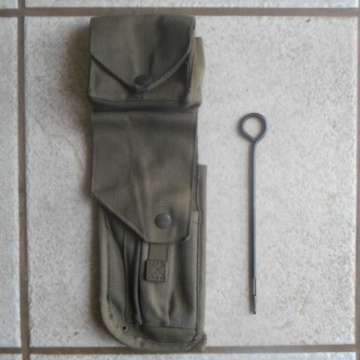 SADF Officers Holster With Amo Pouch And Metal Cleaning Rod