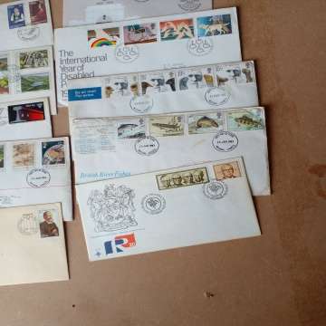 A Lot Of Variuos First Daqy Cover - Seling As A Lot