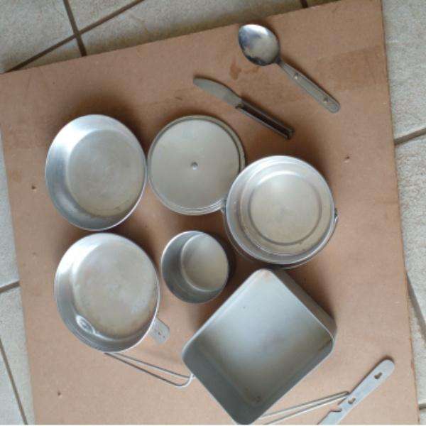 Military Messing Equipment  - Border War Period Aelling As A Lot