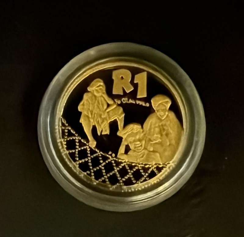 Gold R1 Proof 1/10 oz - Xhosa Nation Coat of Arms Combination Set - Limited mintage 258