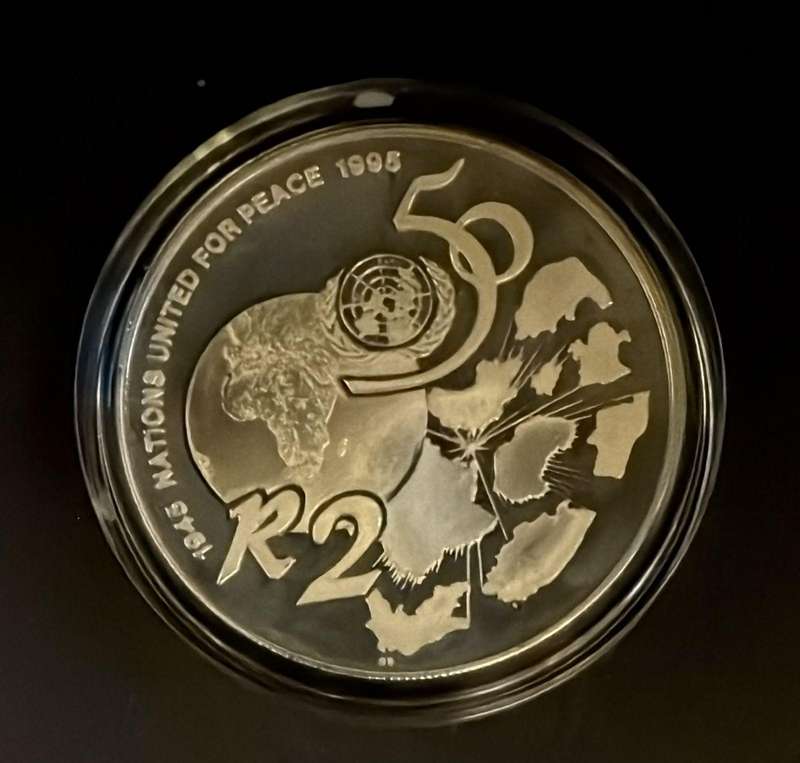 SILVER R2 (1 OUNCE) - 1995 Silver Proof Crown UNITED NATIONS 50TH ANNIVERSARY - Mintage 1412