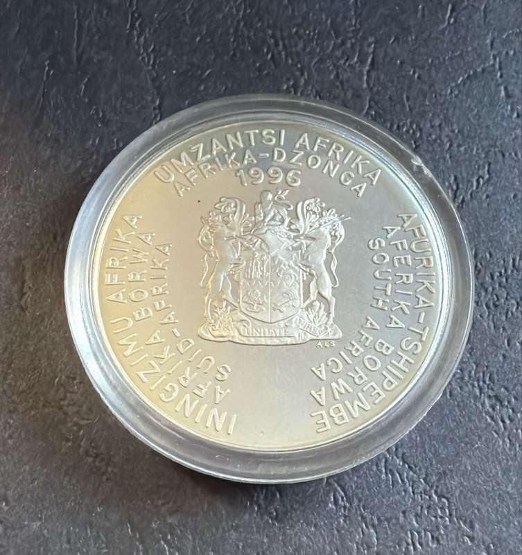 S ILVER 1 OUNCE - 1996 Silver Proof R2 Bafana Bafana Cup - Mintage 2690 - includes COA