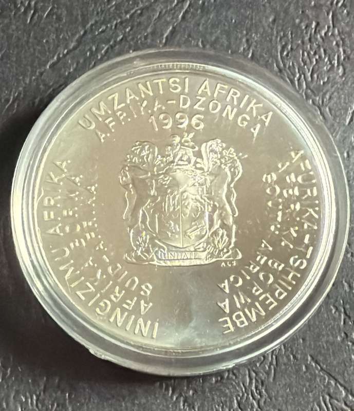 S ILVER 1 OUNCE - 1996 Silver Proof R2 Bafana Bafana Cup - Mintage 2690