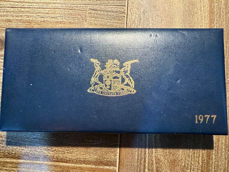 1977 Short proof set- as per pictures