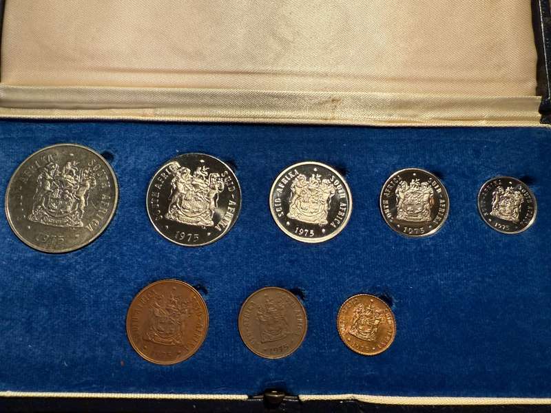 1975 Short proof set- as per pictures