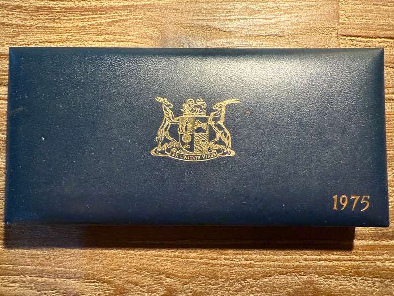 1975 Short proof set- as per pictures