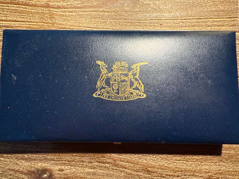 1983 Short proof set- as per pictures