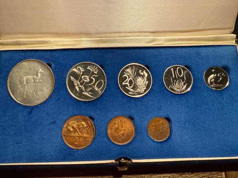1977 Short proof set- as per pictures